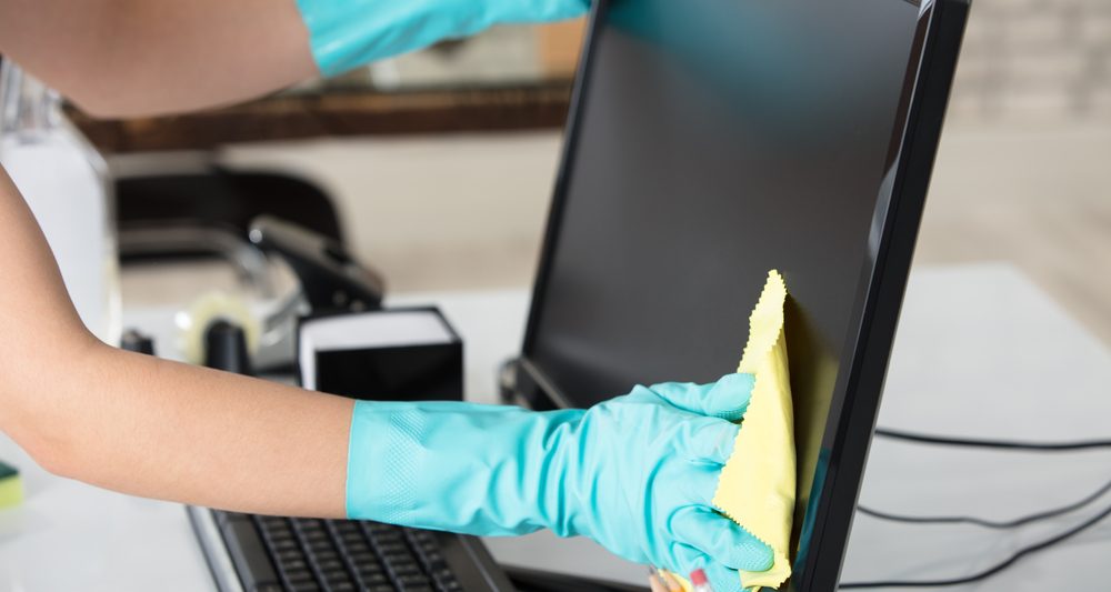 how to clean computer screen